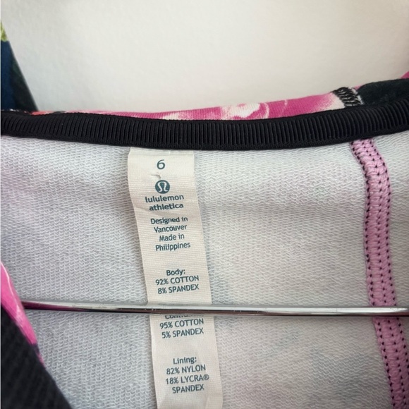 RARE Lululemon Hold Your Om Hoodie Secret Garden Floral - Picture 6 of 15